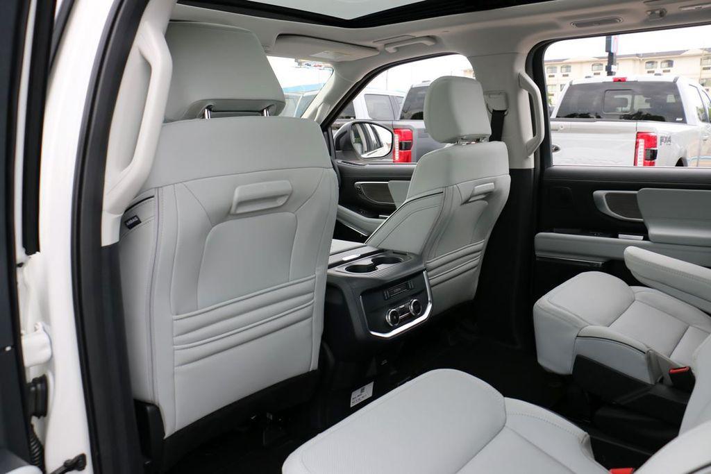 2026 FORD EXPEDITION MAX PLATINUM — миниатюра 26