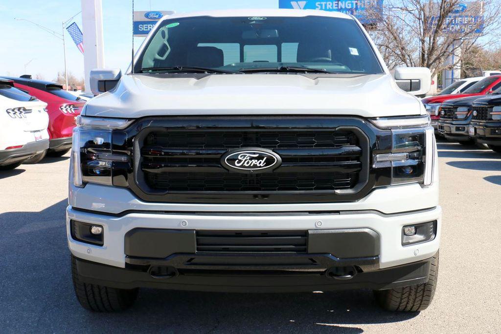 FORD F-150 LARIAT - 3