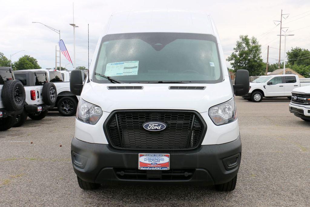 صورة 2 لـ 2026 FORD TRANSIT-250 BASE