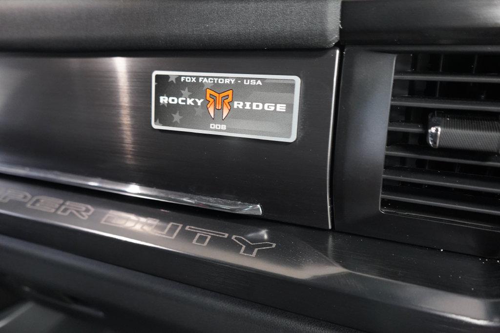 صورة مصغرة 30 لـ 2026 FORD F-250 LARIAT