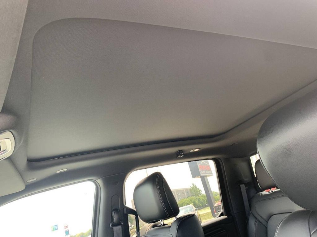 2023 RAM 1500 REBEL 缩略图 30