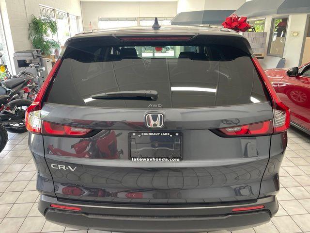 صورة 3 لـ 2026 Honda CR-V LX