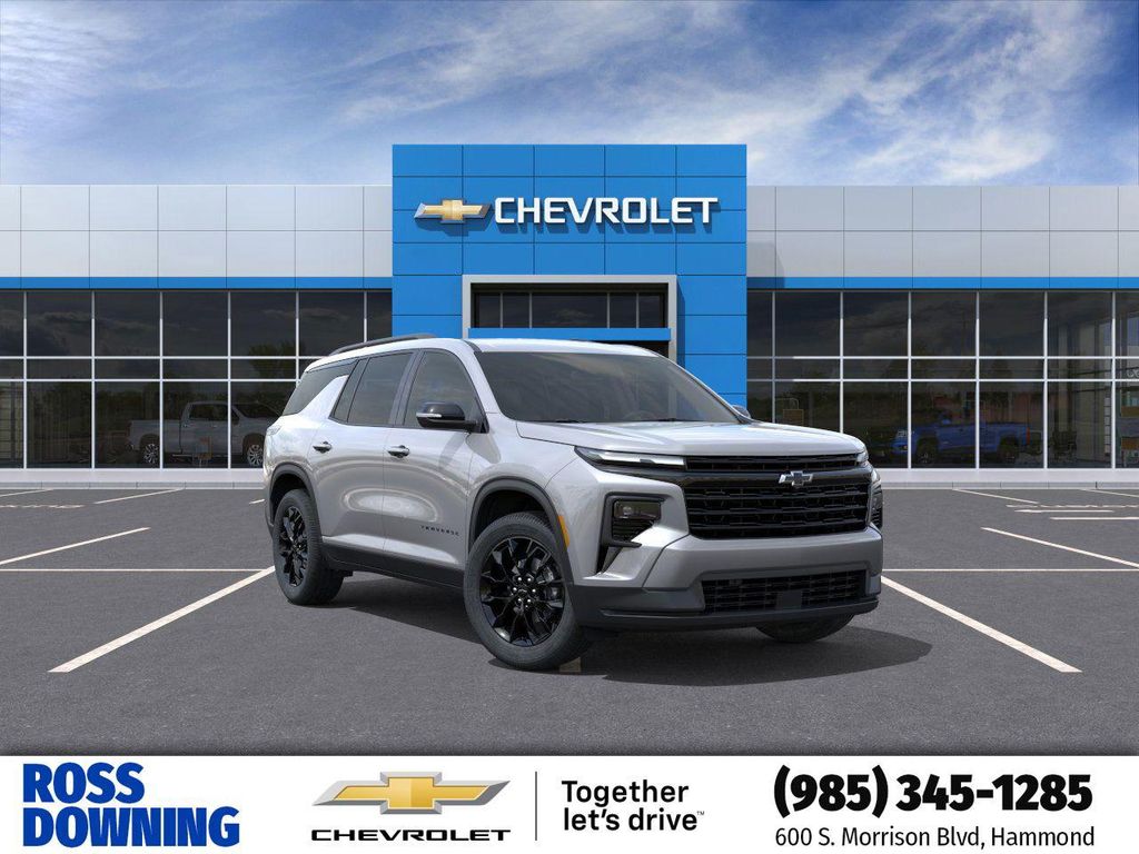 New 2026 Chevrolet Traverse LT