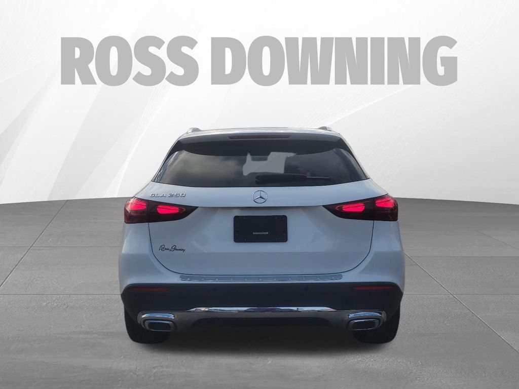 MERCEDES-BENZ GLA-CLASS - 5