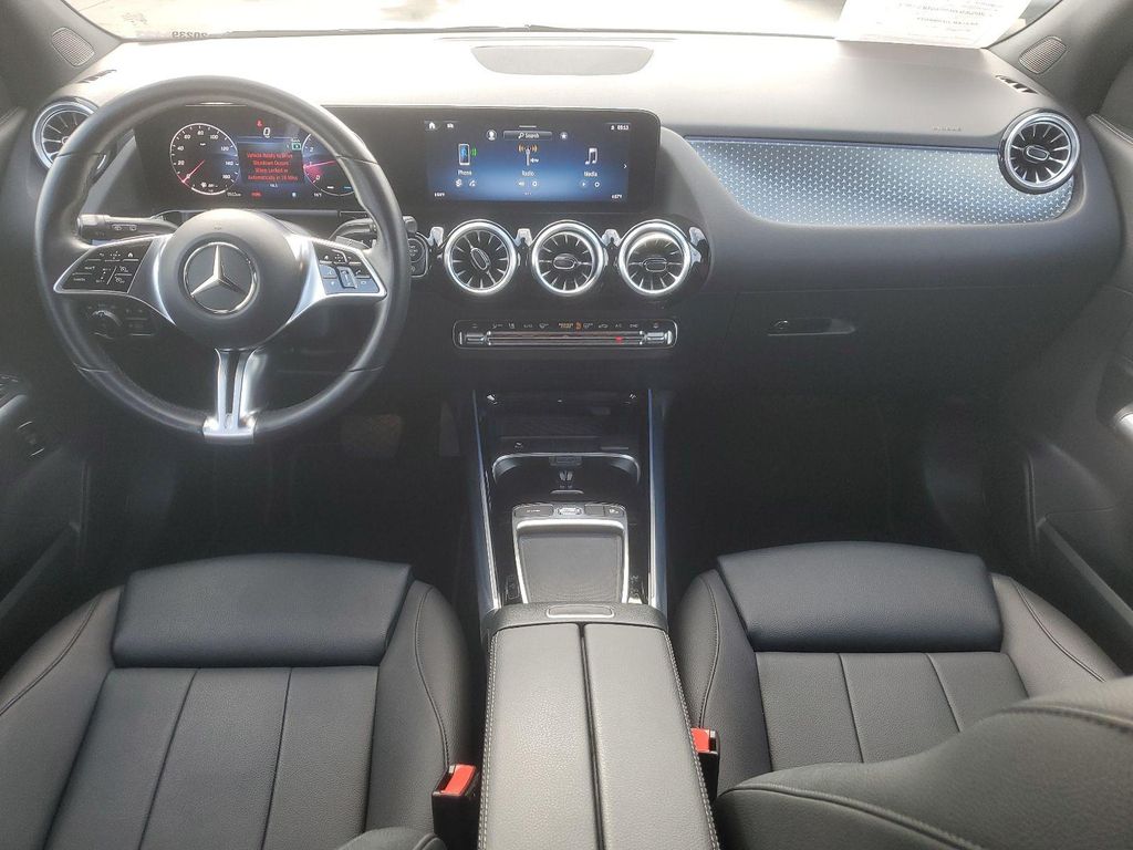MERCEDES-BENZ GLA-CLASS - 9