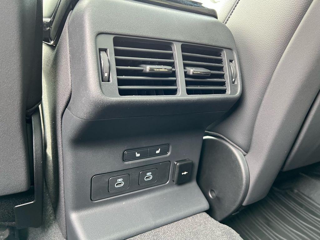 صورة مصغرة 22 لـ 2026 LAND Rover RANGE ROVER VELAR P250 SE R-DYNAMIC