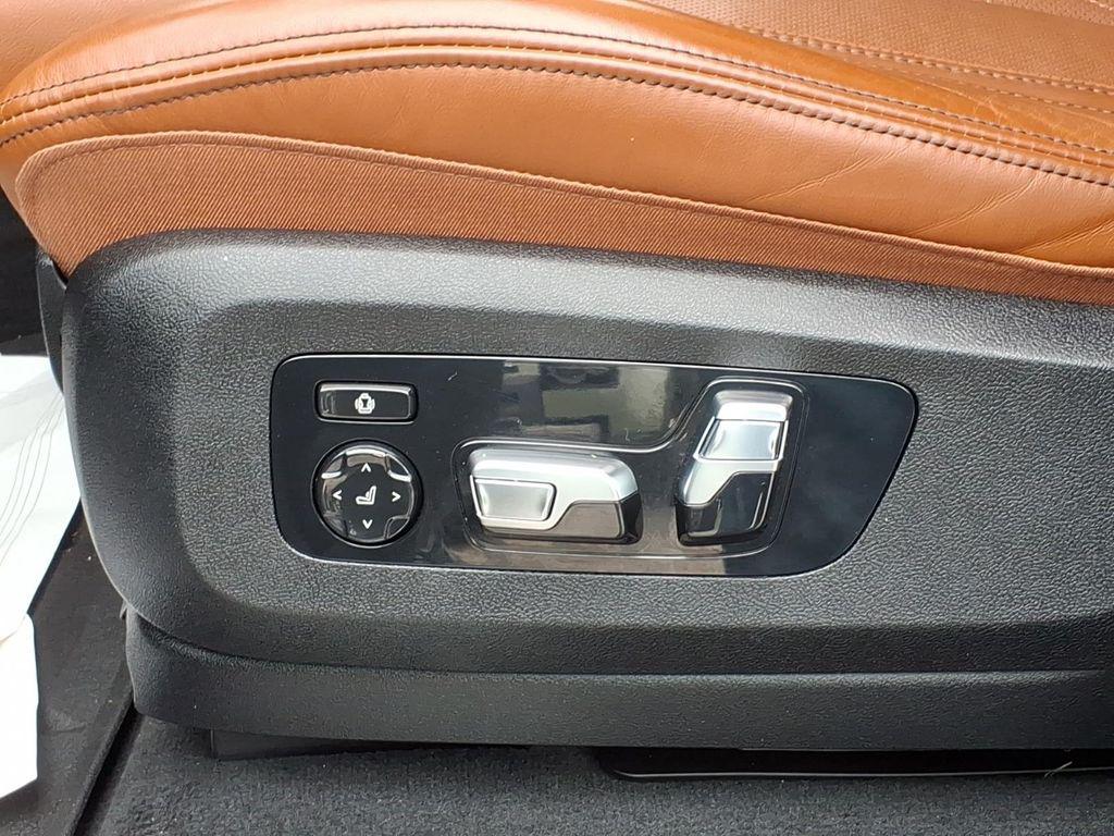 صورة مصغرة 15 لـ 2025 BMW X7 M60I