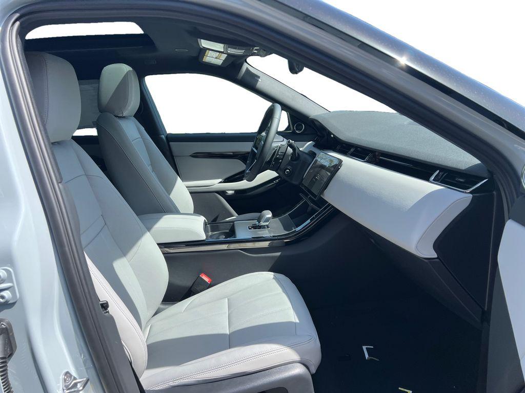 2026 LAND Rover RANGE ROVER EVOQUE CORE S thumbnail 30