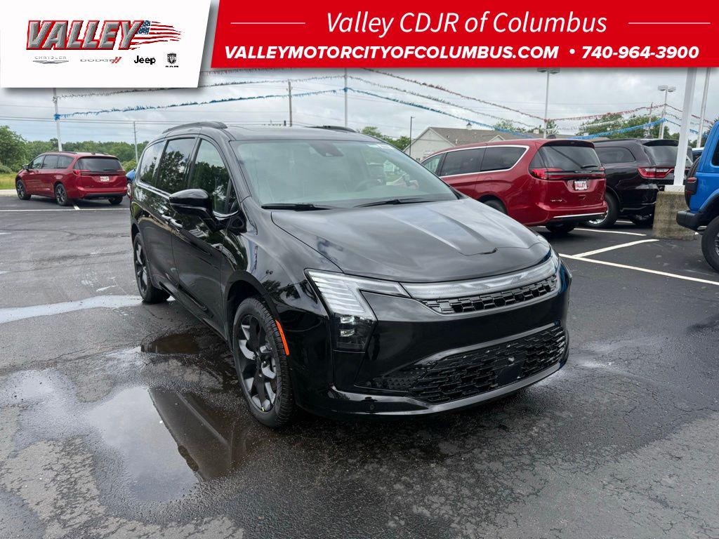 New 2027 Chrysler Pacifica Limited
