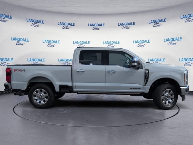 2026 FORD F-250 LARIAT 照片 3