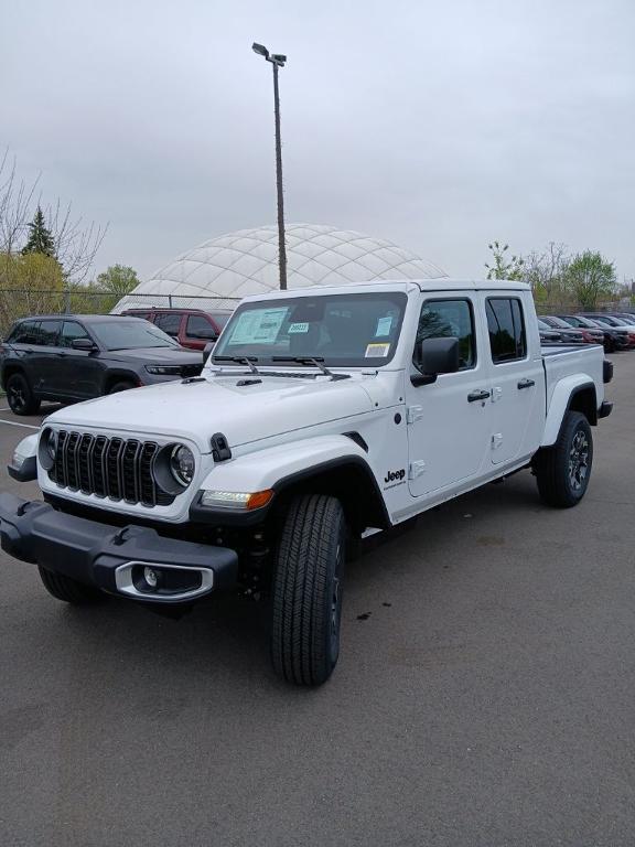 New 2026 Jeep Gladiator Sport