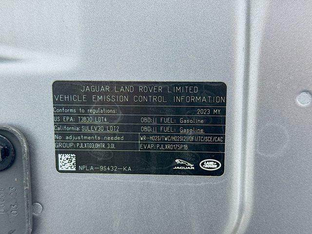 صورة 22 لـ 2023 LAND Rover DEFENDER 130 SE