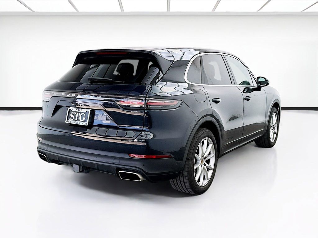 PORSCHE CAYENNE - 4