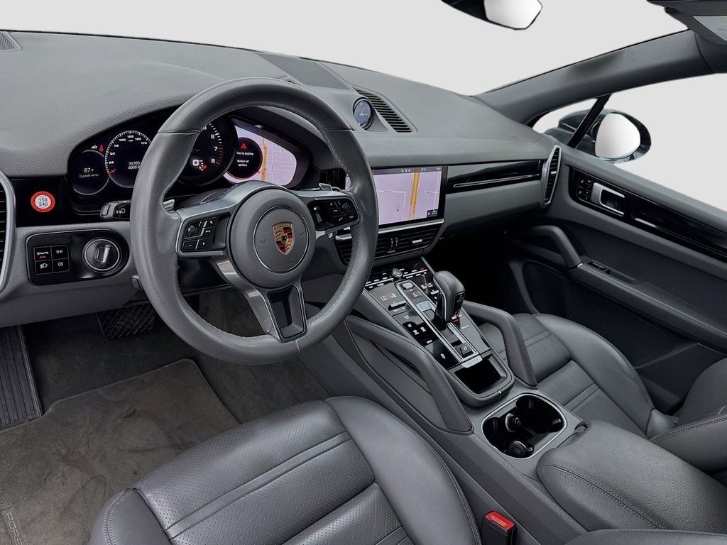 PORSCHE CAYENNE - 7
