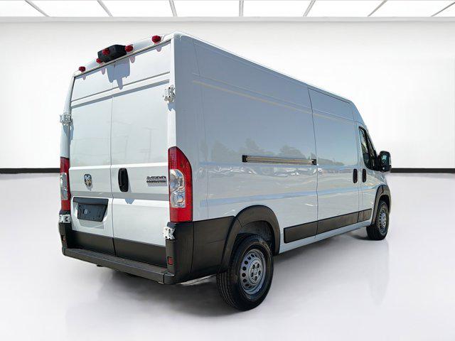 2025 RAM PROMASTER 2500 TRADESMAN — фото 4