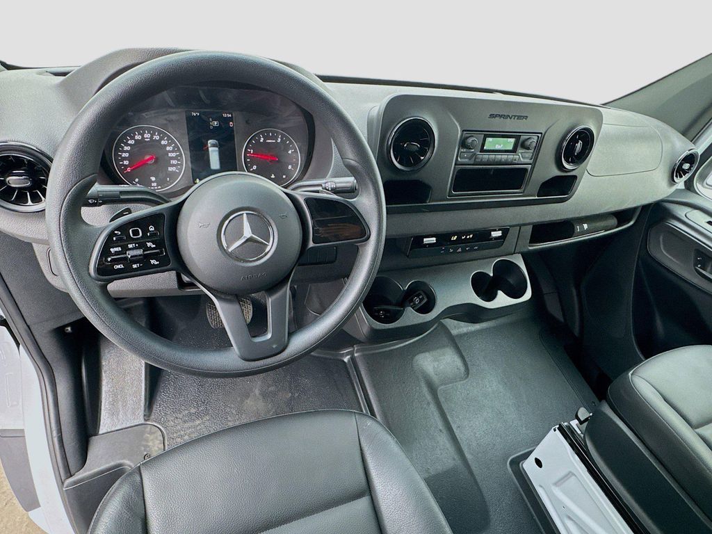 2024 Mercedes-BENZ OTHERS thumbnail 14