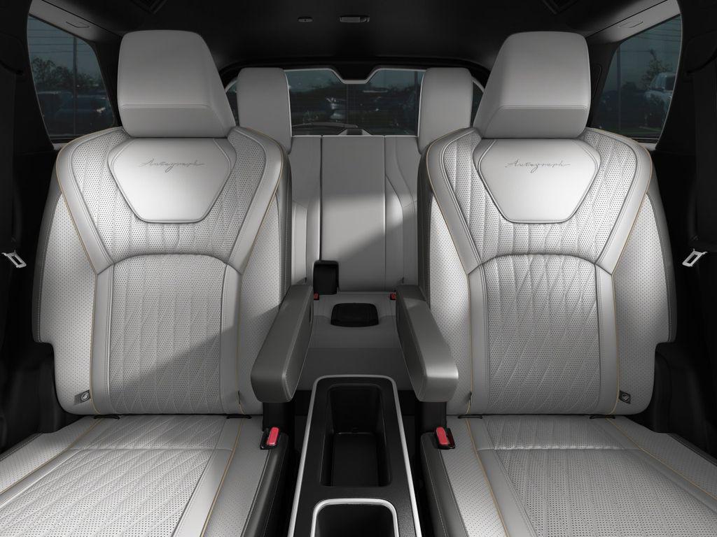 صورة 8 لـ 2027 Infiniti QX60 AUTOGRAPH