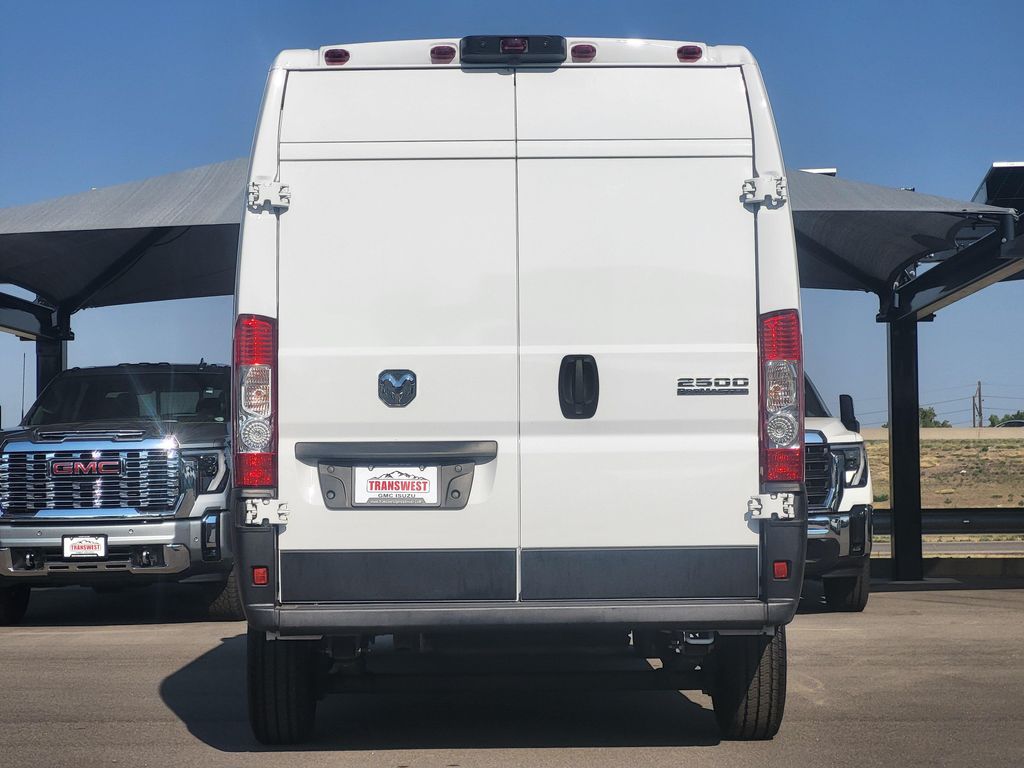 صورة 6 لـ 2026 RAM PROMASTER 2500 TRADESMAN