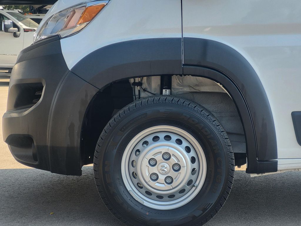 صورة 9 لـ 2026 RAM PROMASTER 2500 TRADESMAN