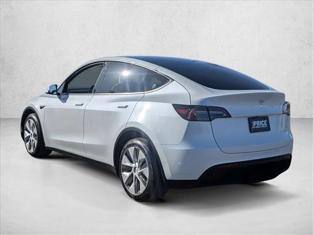 TESLA MODEL Y LONG RANGE - 9