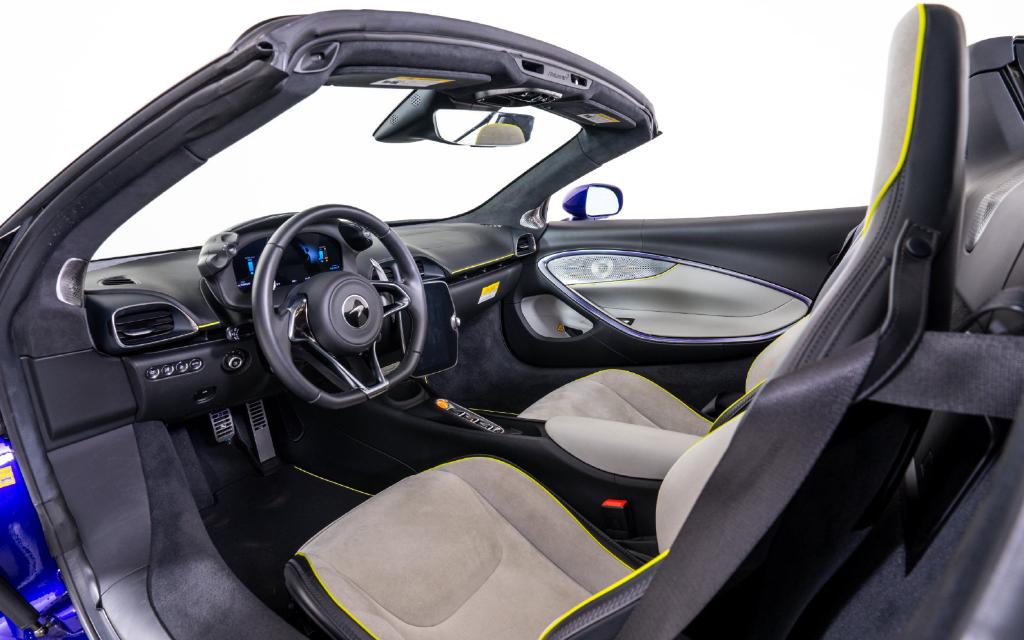 صورة مصغرة 21 لـ 2025 Mclaren ARTURA VISION