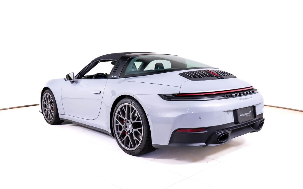 صورة 4 لـ 2026 Porsche 911 TARGA 4S