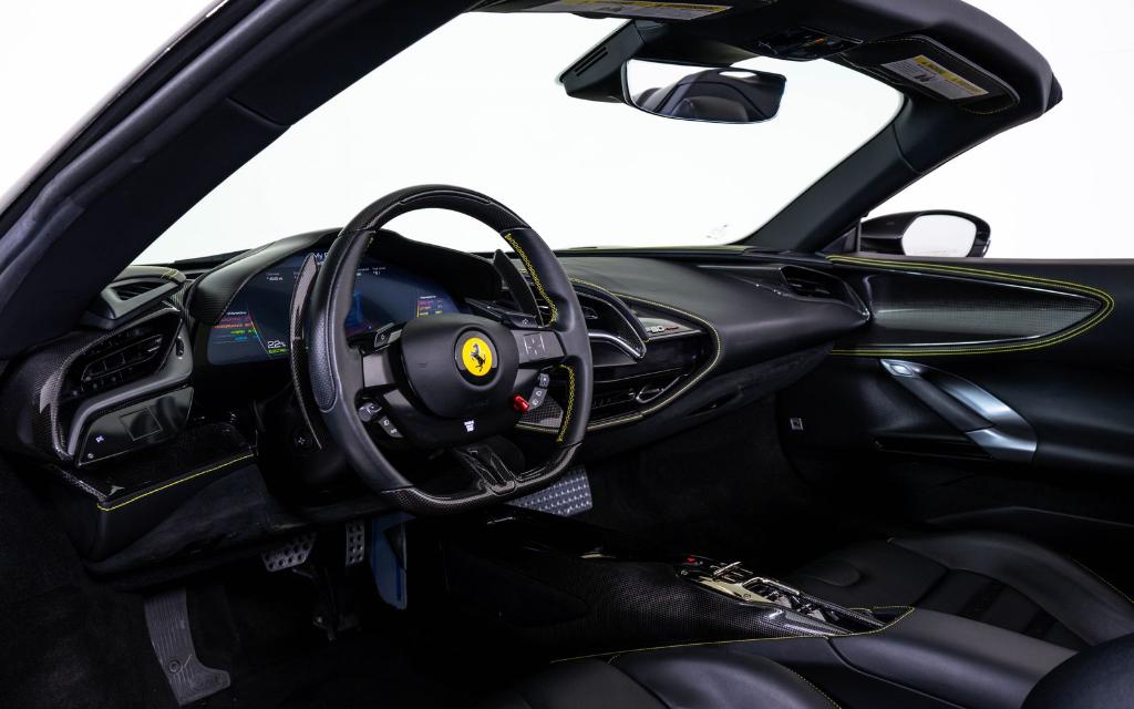 صورة مصغرة 24 لـ 2022 Ferrari SF90 SPIDER BASE