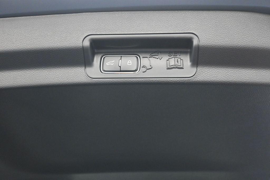 2026 FORD EXPLORER ACTIVE 缩略图 19