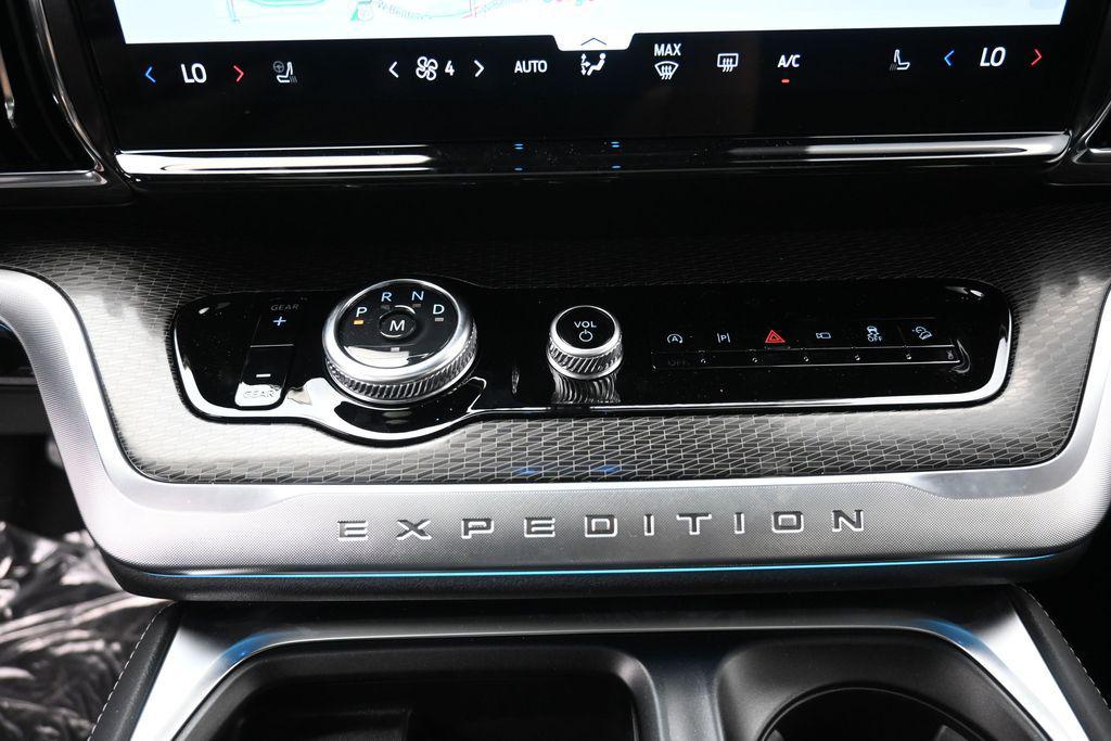 صورة مصغرة 28 لـ 2026 FORD EXPEDITION PLATINUM
