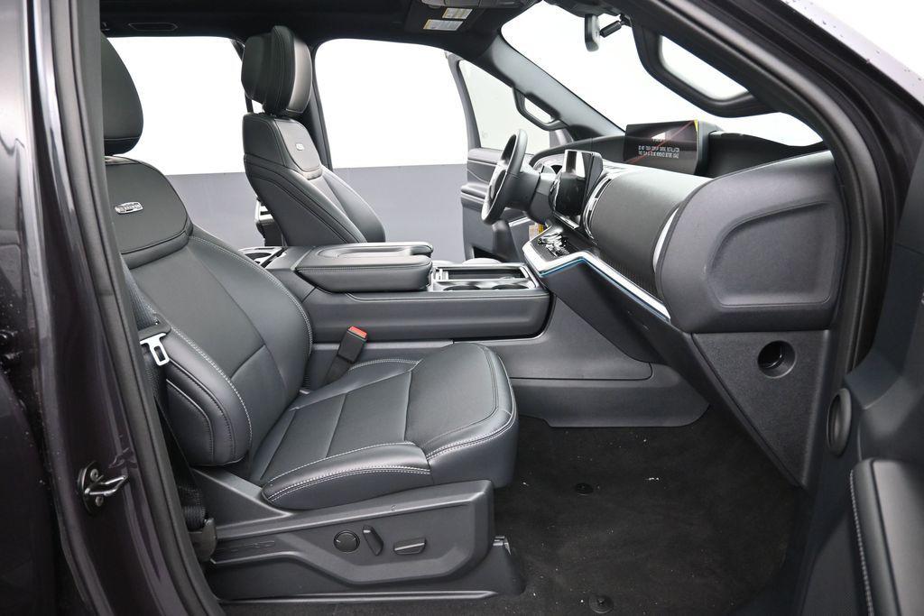 صورة مصغرة 16 لـ 2026 FORD EXPEDITION PLATINUM