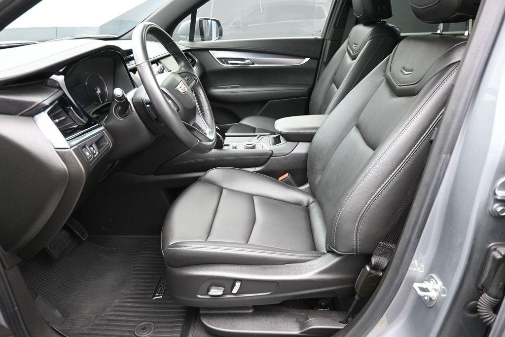 2025 Cadillac XT6 LUXURY FWD — миниатюра 21