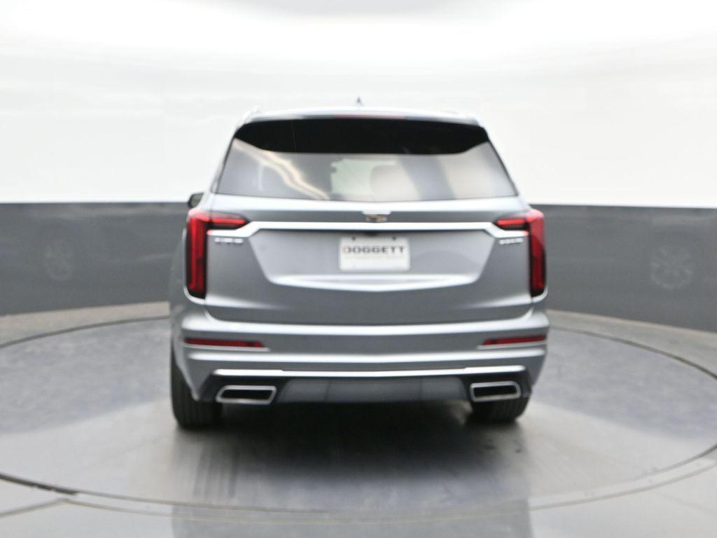 صورة 8 لـ 2025 Cadillac XT6 LUXURY FWD