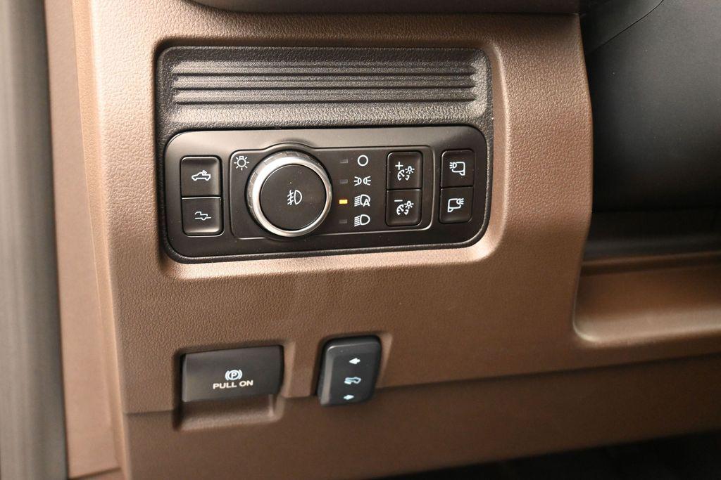 صورة مصغرة 25 لـ 2026 FORD F-350 KING RANCH