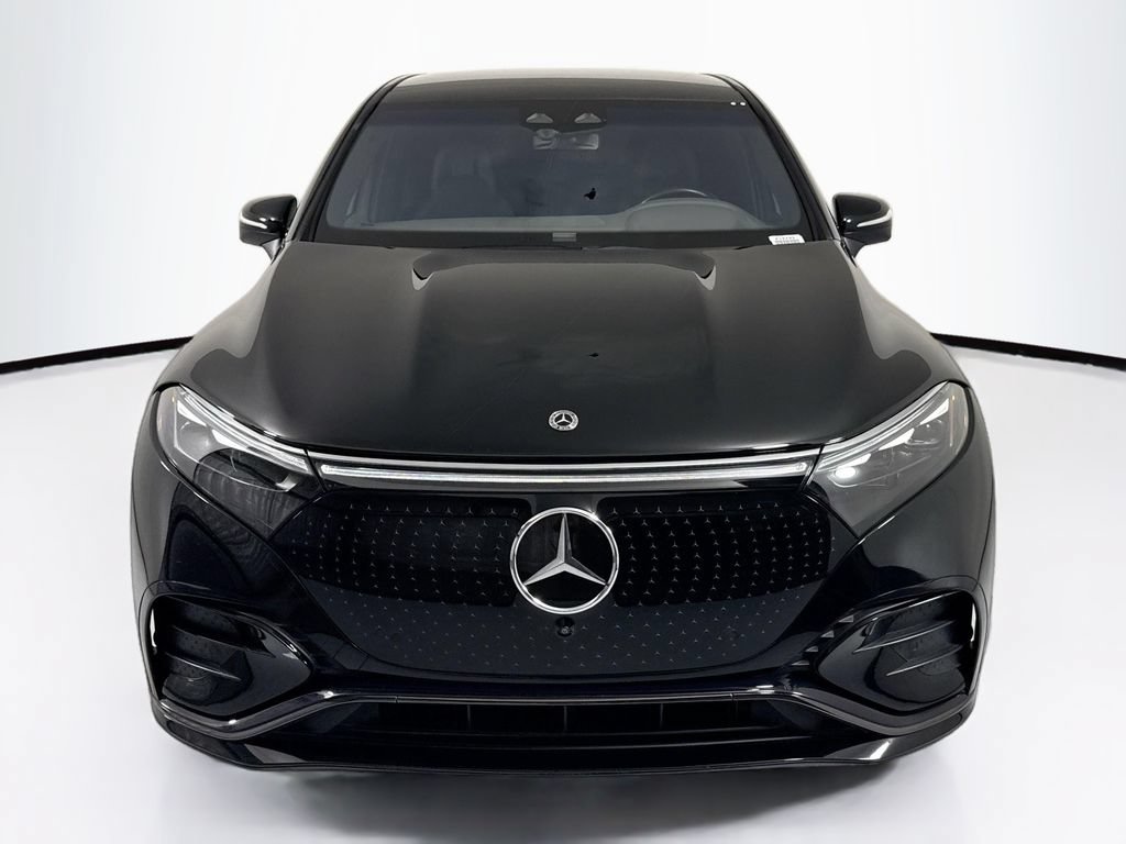 صورة 2 لـ 2023 Mercedes-BENZ EQS