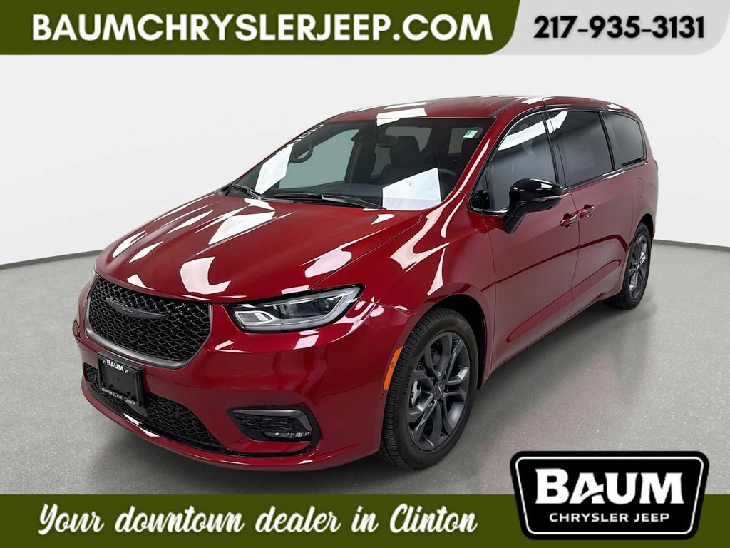 New 2026 Chrysler Pacifica L