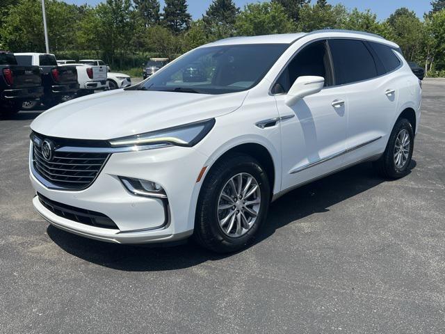 Used 2022 Buick Enclave AWD Essence