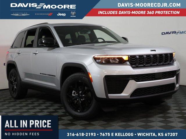 New 2026 Jeep Grand Cherokee Laredo