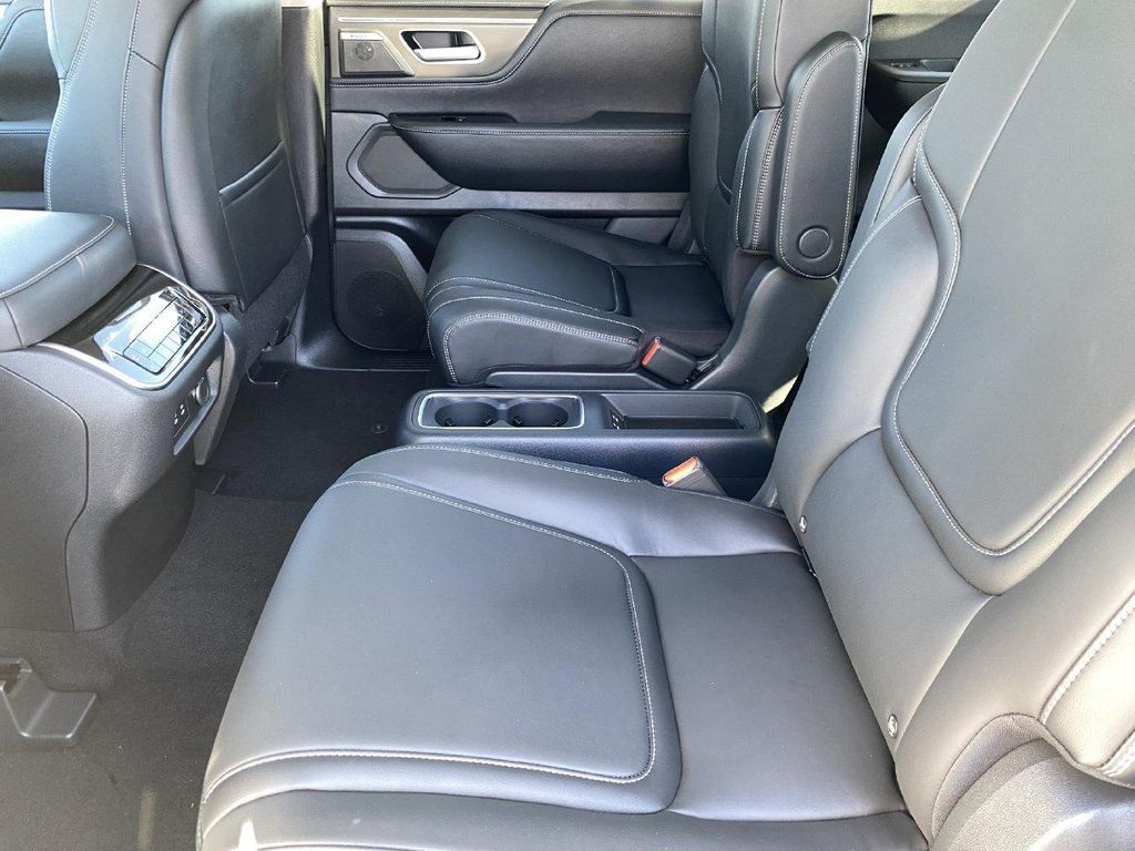 2027 Infiniti QX80 PURE 缩略图 15