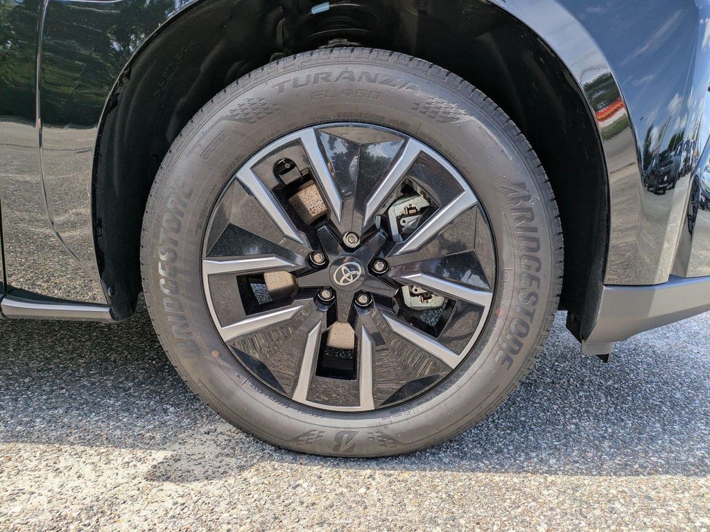 2026 Toyota BZ XLE PLUS 缩略图 11
