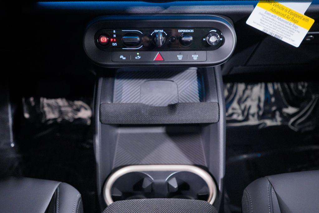 2026 MINI COUNTRYMAN 缩略图 12