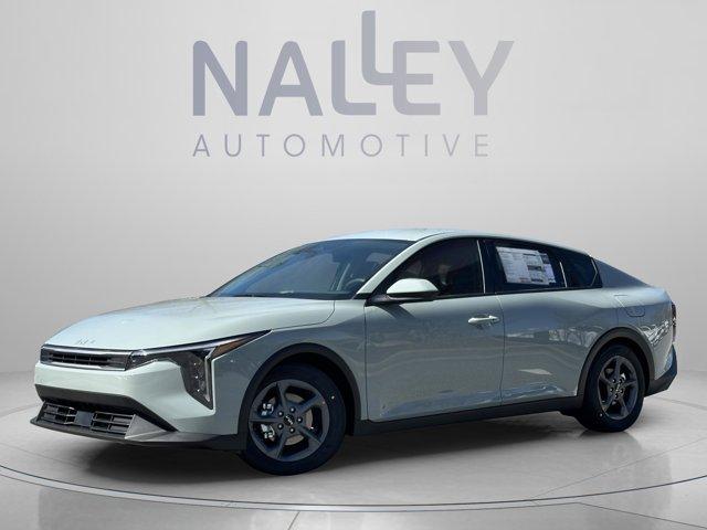 New 2026 Kia K4 LXS