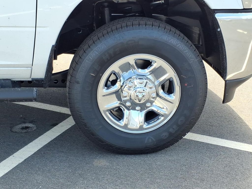 2026 RAM 2500 TRADESMAN CREW CAB 4X4 6'4' BOX 缩略图 12