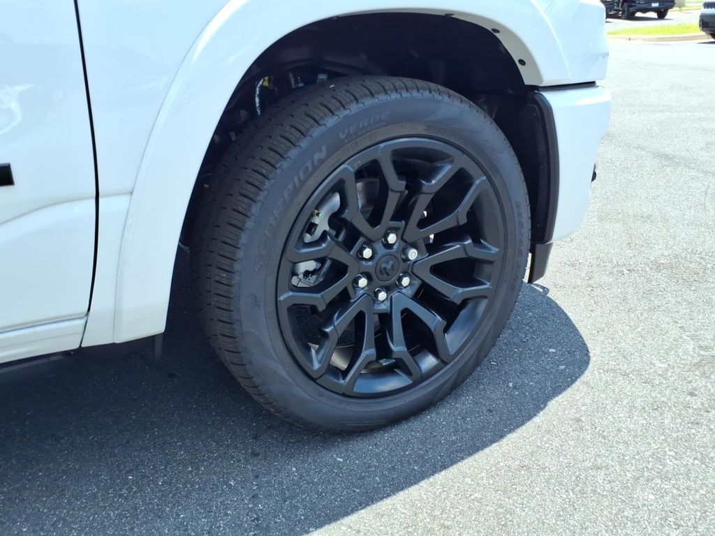 صورة مصغرة 15 لـ 2026 RAM 1500 LIMITED