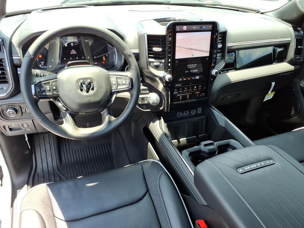 صورة مصغرة 23 لـ 2026 RAM 1500 LIMITED