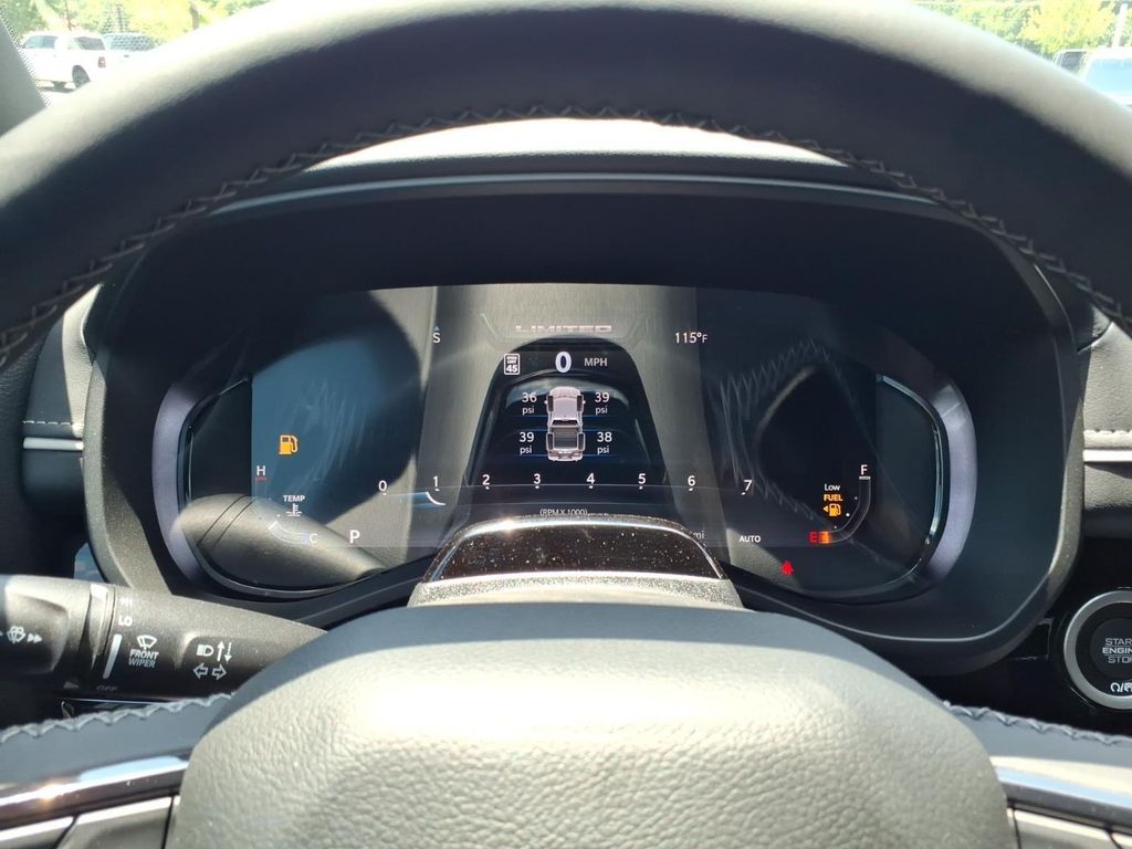 صورة مصغرة 26 لـ 2026 RAM 1500 LIMITED