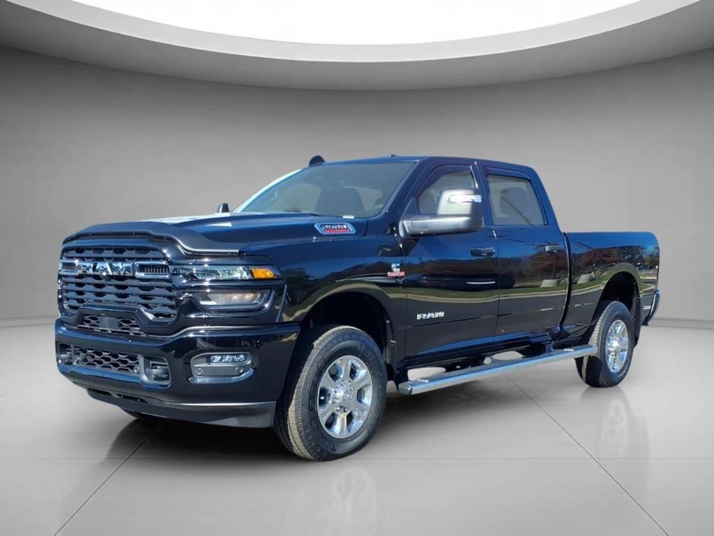 New 2025 RAM 2500 Big Horn Crew Cab 4x4 6'4' Box
