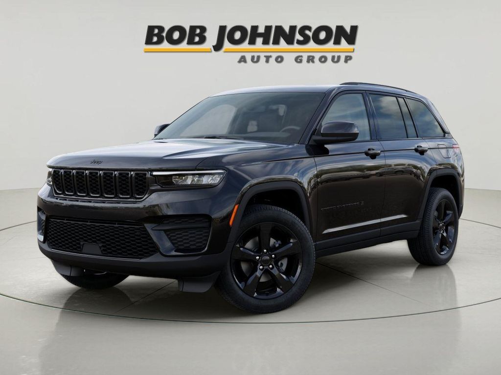 New 2025 Jeep Grand Cherokee Altitude