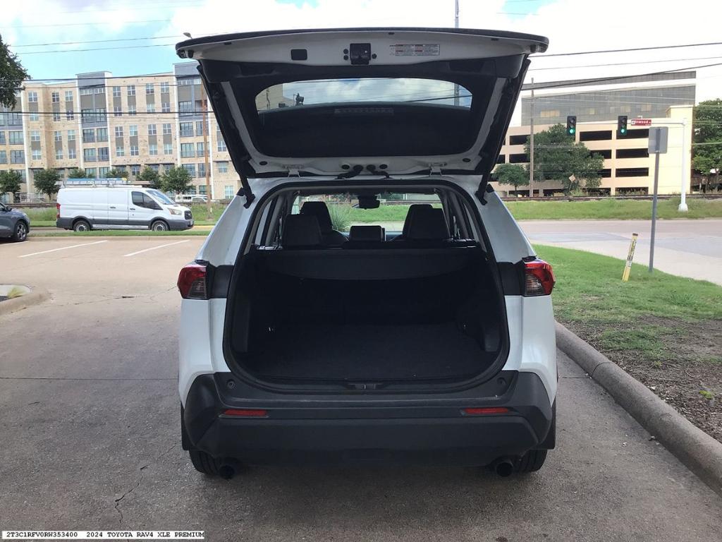 2024 Toyota RAV4 XLE PREMIUM 照片 9