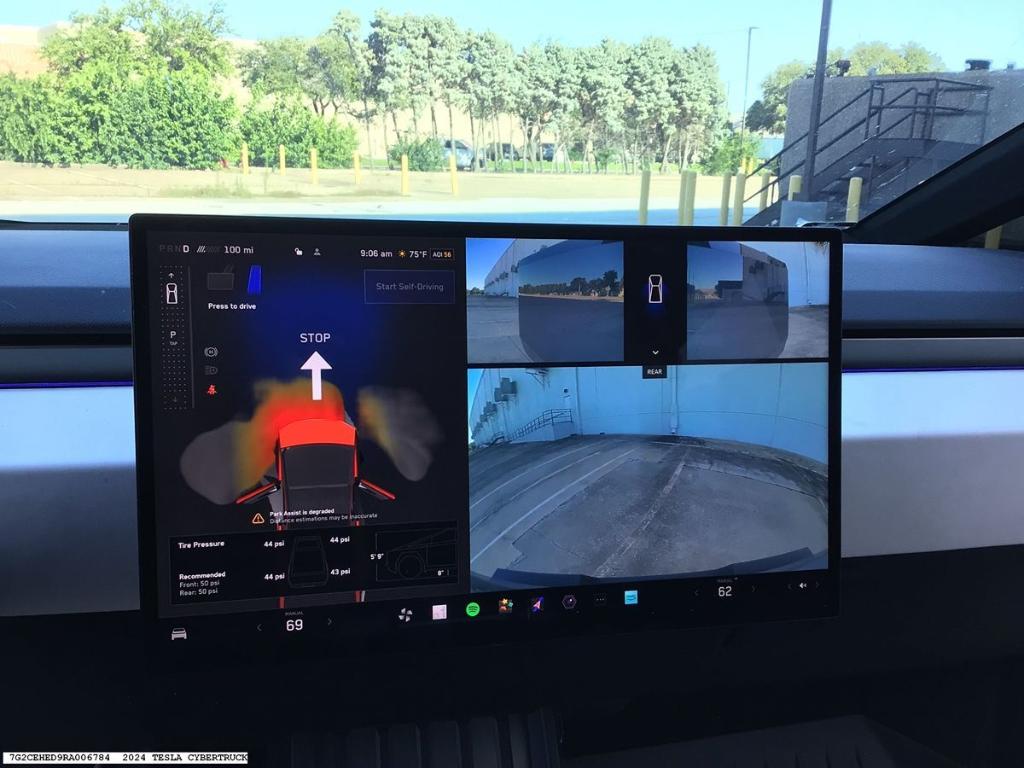 TESLA CYBERTRUCK BASE - 8