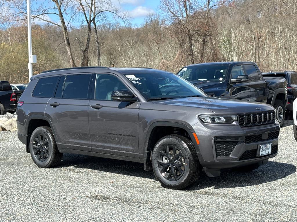 New 2026 Jeep Grand Cherokee L Laredo